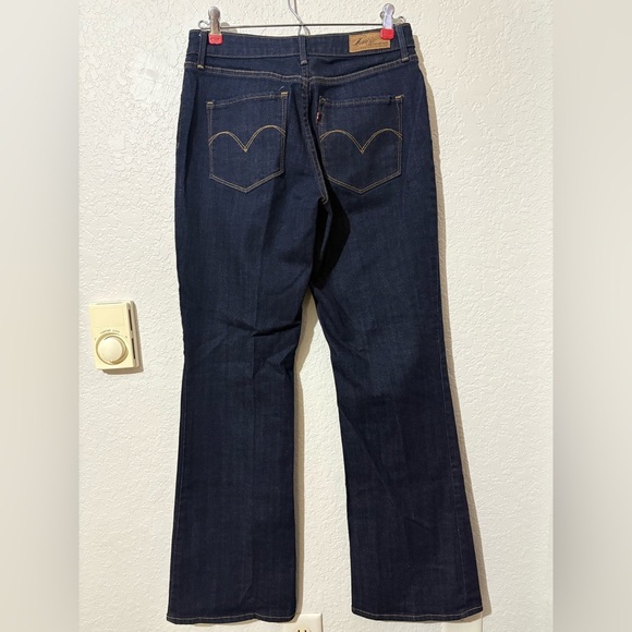 LEVI'S Bold Curve Classic Mid Rise Bootcut Jeans 8 - Picture 2 of 5